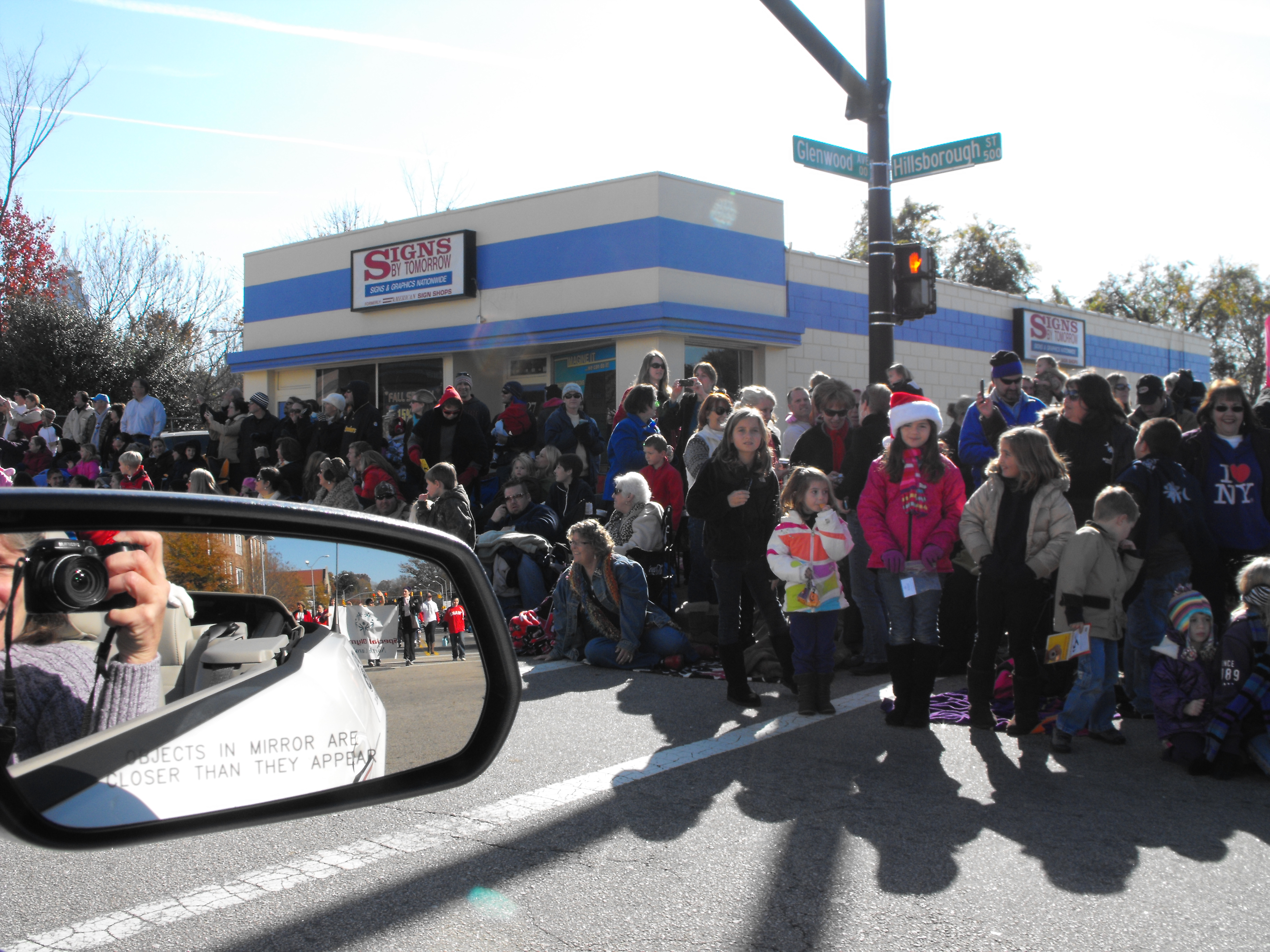./2011/Raleigh Christmas Parade/Pt20040.JPG